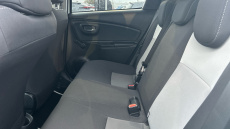 Toyota Yaris 1.5 VVT-i Design 5dr Petrol Hatchback